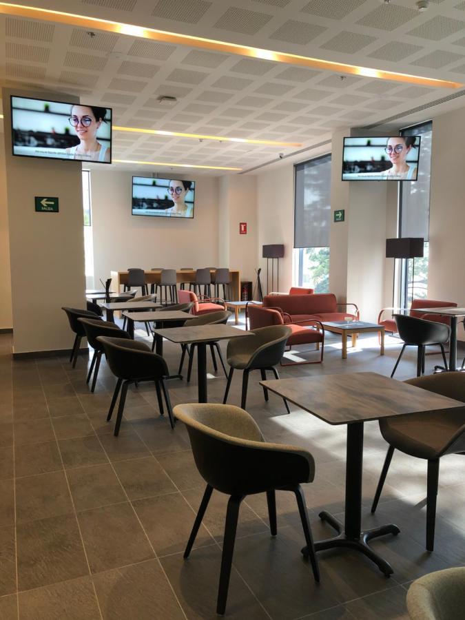 Galeria Plaza San Jeronimo Hotel Мексико Сити Екстериор снимка VIP Lounge at the airport.